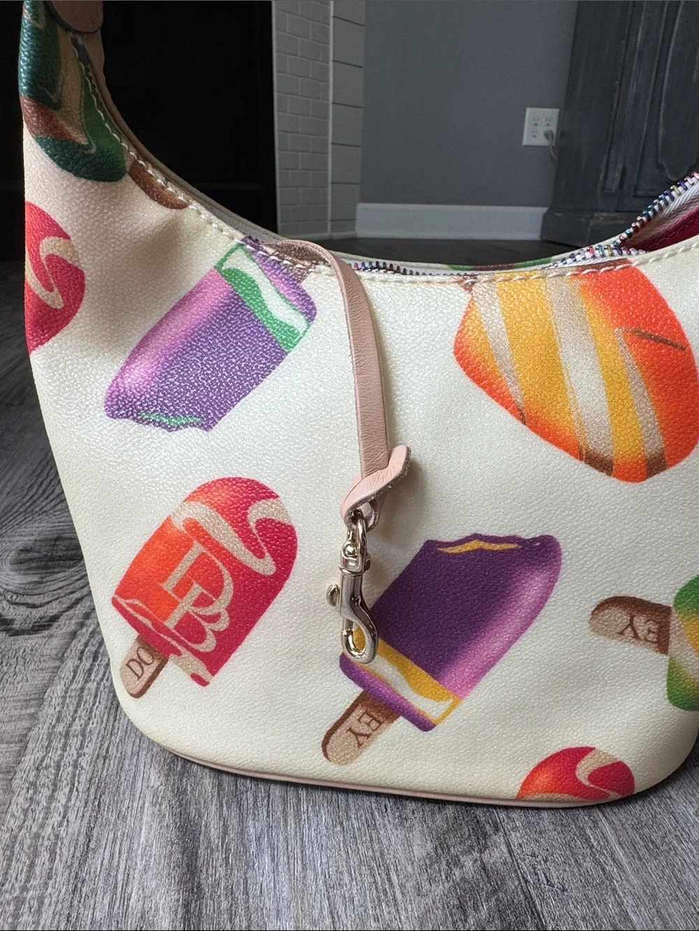 Dooney & Bourke Cream Shoulder Bag with Multicolor Popsicle Print - Picture 6 of 7